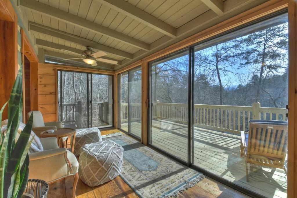 Waywish Waterfront Cabin In Blue Ridge Mountains Екстер'єр фото
