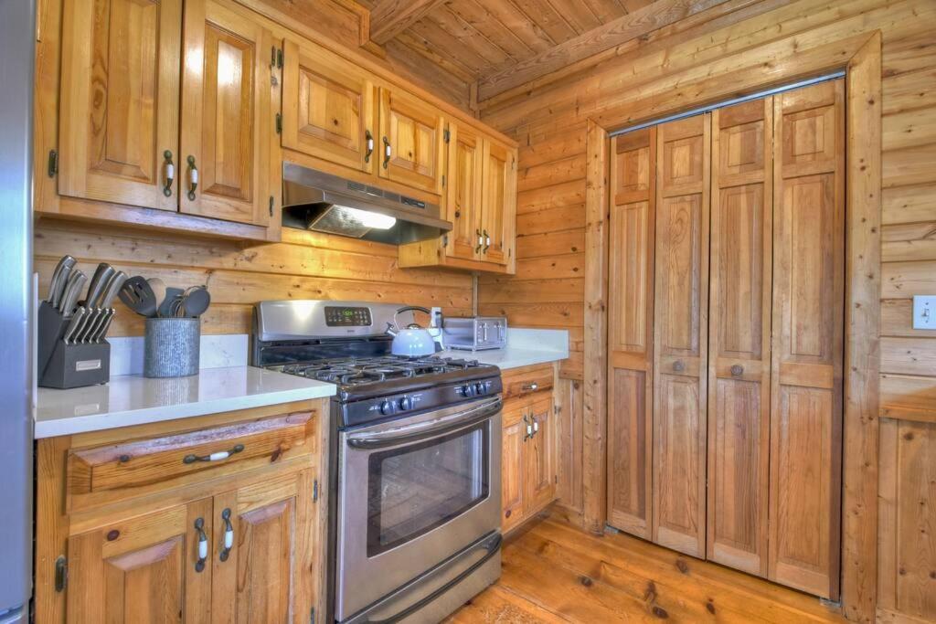 Waywish Waterfront Cabin In Blue Ridge Mountains Екстер'єр фото